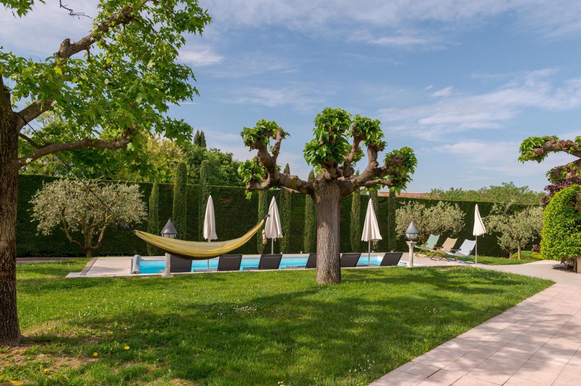 Villa Carini With 3000 Mq Garden & Heated Pool Castelnuovo del Garda Extérieur photo